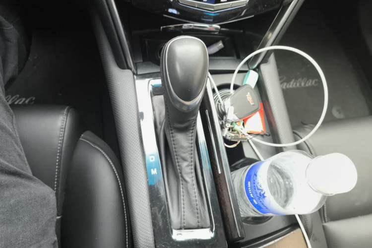 Used Cadillac XTS 2018 28T Tech Edition Gear Lever