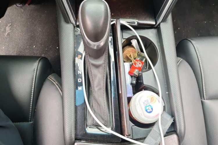 Used Cadillac XTS 2018 28T Tech Edition Gear Lever