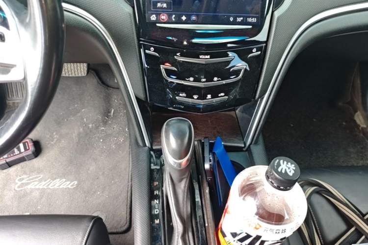 Used Cadillac XTS 2018 28T Elite Edition Gear Lever