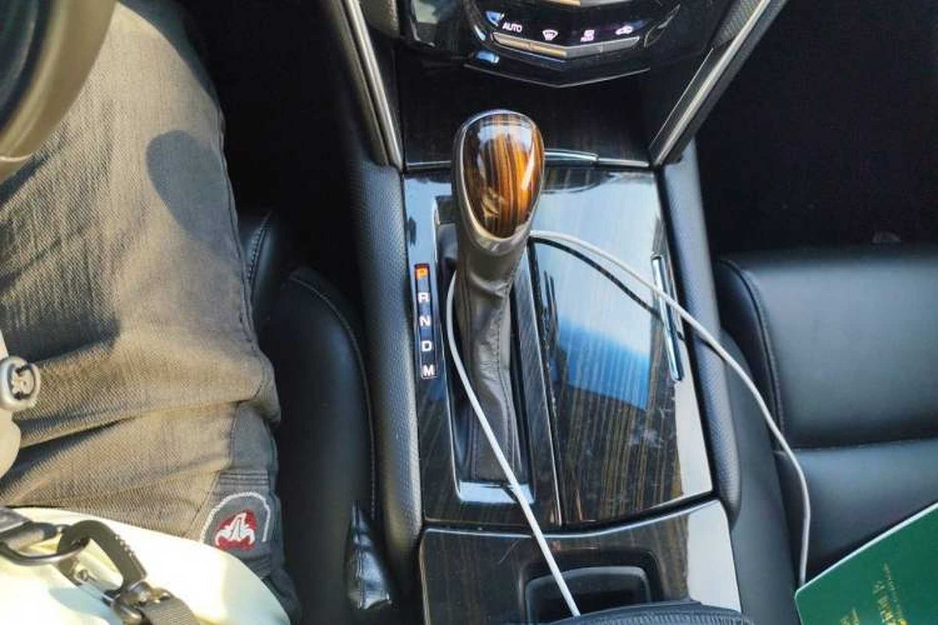 Used Cadillac XTS 2018 28T Tech Edition Gear Lever