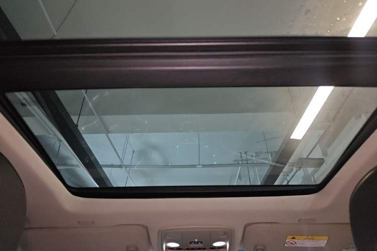 Used Cadillac XTS 2018 28T Tech Edition Headliner