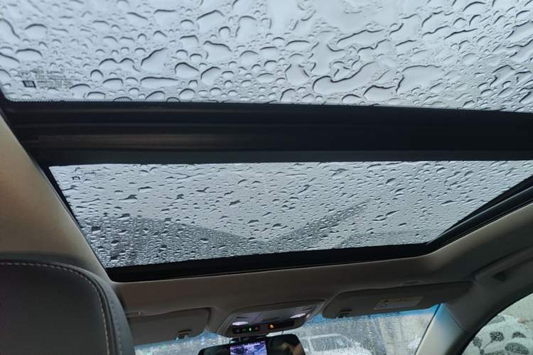 Used Cadillac XTS 2018 28T Tech Edition Headliner