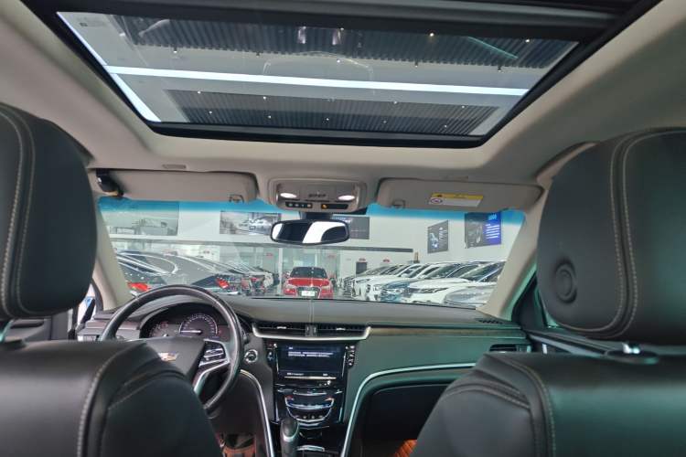 Used Cadillac XTS 2018 28T Elite Edition Headliner