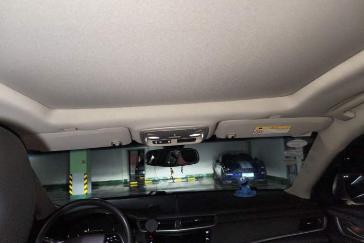 Used Cadillac XTS 2018 28T Tech Edition Headliner