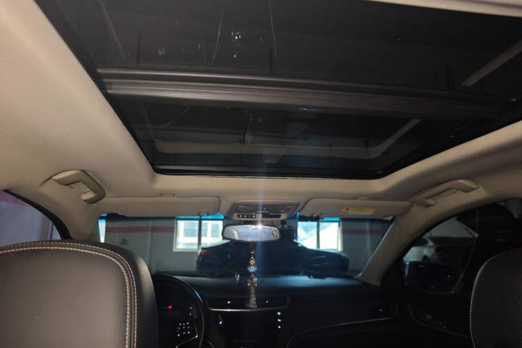 Used Cadillac XTS 2018 28T Tech Edition Headliner