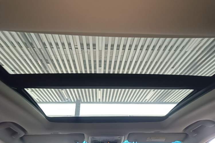 Used Cadillac XTS 2018 28T Tech Edition Headliner