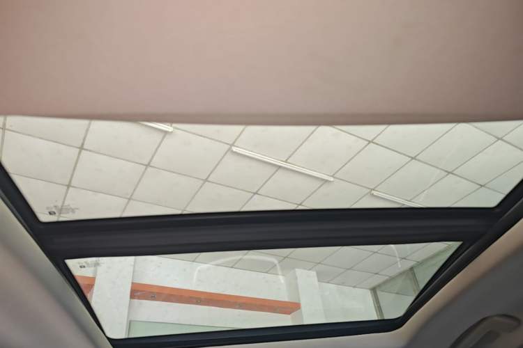 Used Cadillac XTS 2018 28T Elite Edition Headliner