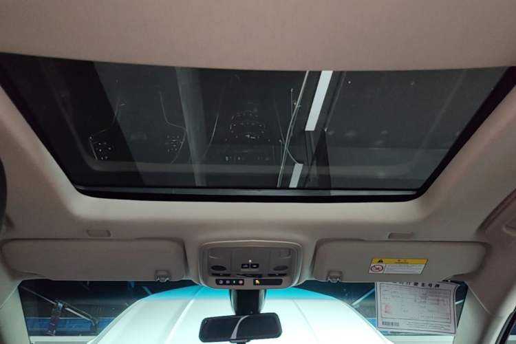 Used Cadillac XTS 2018 28T Tech Edition Headliner