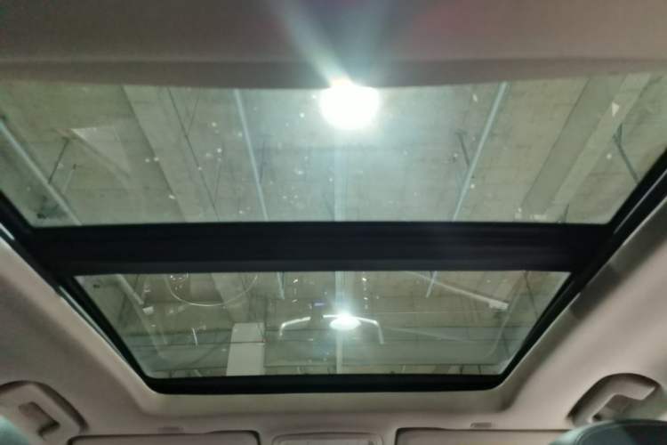 Used Cadillac XTS 2018 28T Elite Edition Headliner