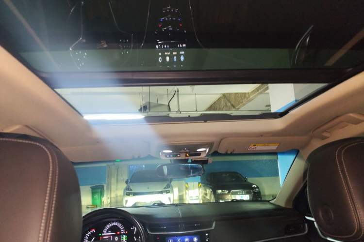 Used Cadillac XTS 2018 28T Elite Edition Headliner