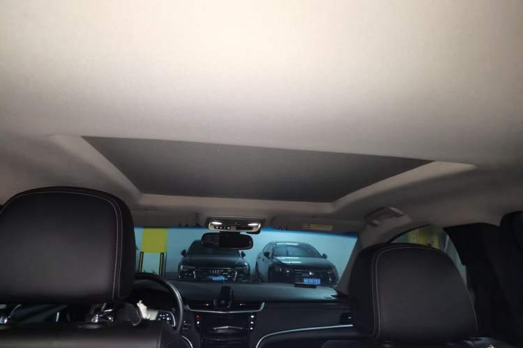 Used Cadillac XTS 2018 28T Tech Edition Headliner