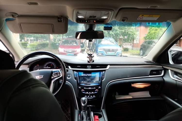 Used Cadillac XTS 2018 28T Elite Edition Headliner