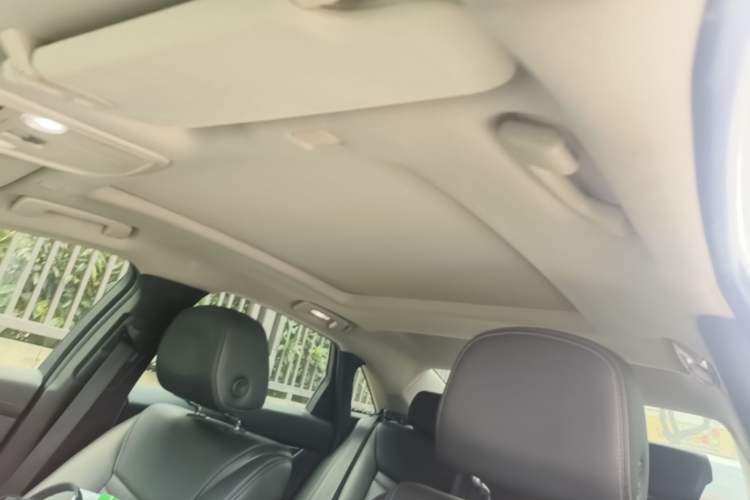 Used Cadillac XTS 2018 28T Elite Edition Headliner