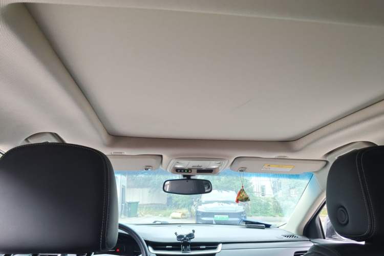 Used Cadillac XTS 2018 28T Tech Edition Headliner