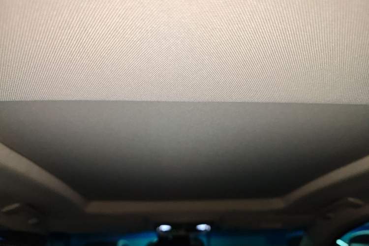 Used Cadillac XTS 2018 28T Tech Edition Headliner