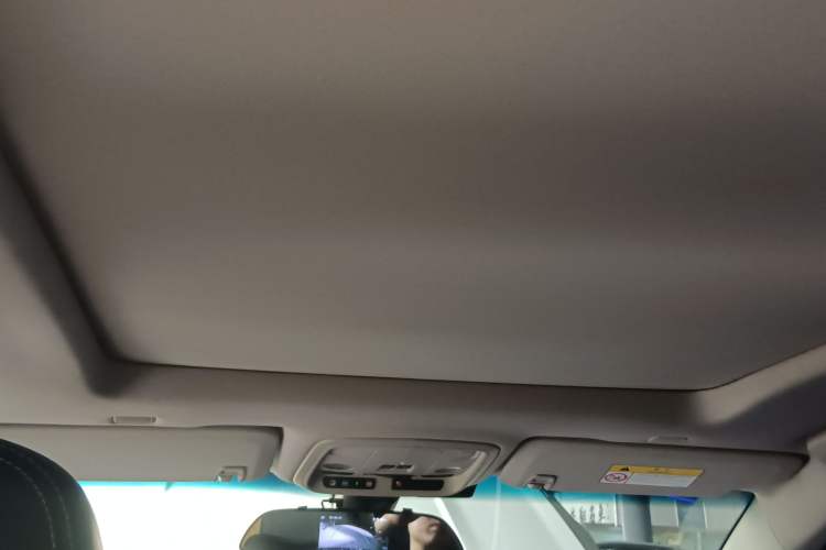 Used Cadillac XTS 2018 28T Elite Edition Headliner