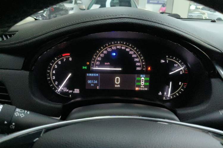 Used Cadillac XTS 2018 28T Tech Edition Instrument Cluster