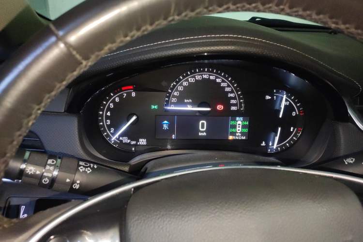 Used Cadillac XTS 2018 28T Tech Edition Instrument Cluster