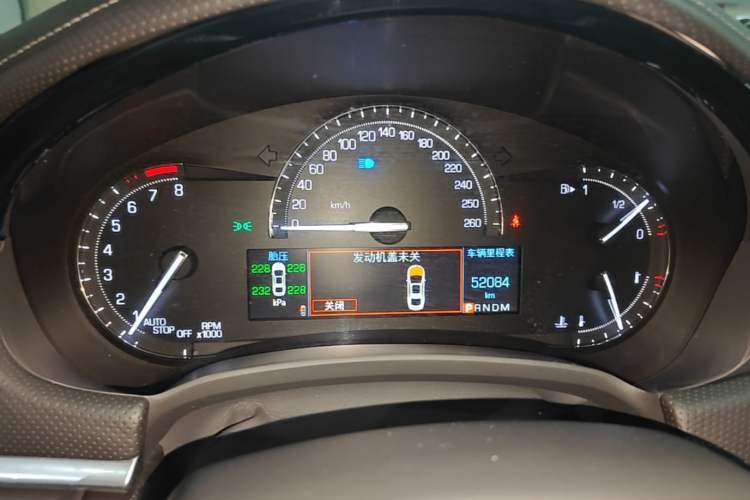 Used Cadillac XTS 2018 28T Tech Edition Instrument Cluster