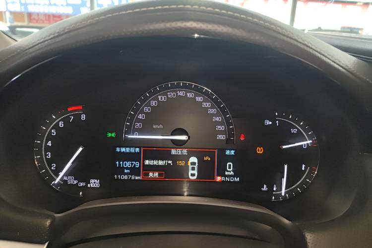 Used Cadillac XTS 2018 28T Tech Edition Instrument Cluster