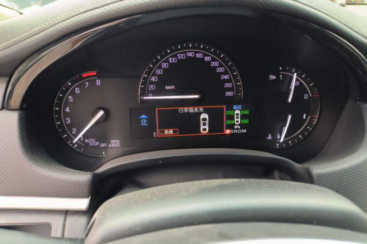 Used Cadillac XTS 2018 28T Tech Edition Instrument Cluster