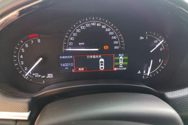 Used Cadillac XTS 2018 28T Tech Edition Instrument Cluster