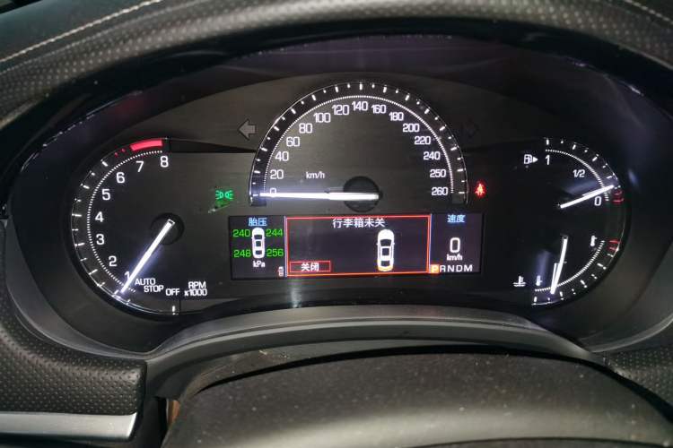 Used Cadillac XTS 2018 28T Tech Edition Instrument Cluster