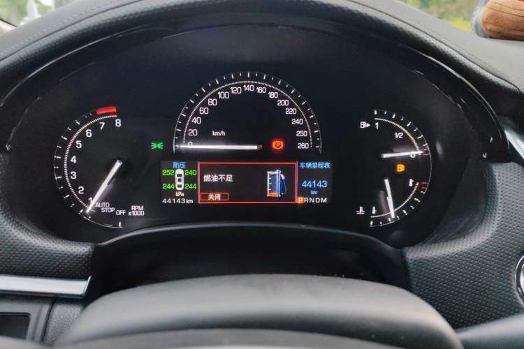 Used Cadillac XTS 2018 28T Elite Edition Instrument Cluster