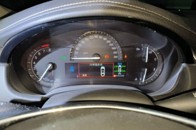 Used Cadillac XTS 2018 28T Elite Edition Instrument Cluster