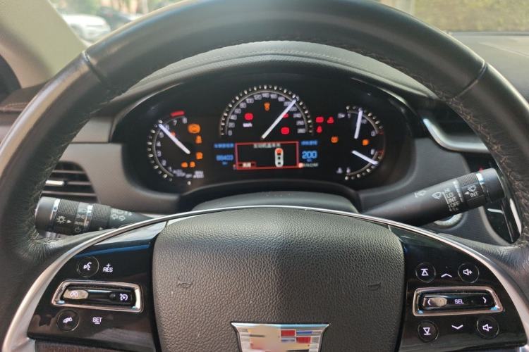 Used Cadillac XTS 2018 28T Tech Edition Instrument Cluster