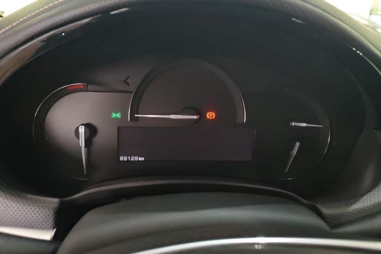 Used Cadillac XTS 2018 28T Tech Edition Instrument Cluster