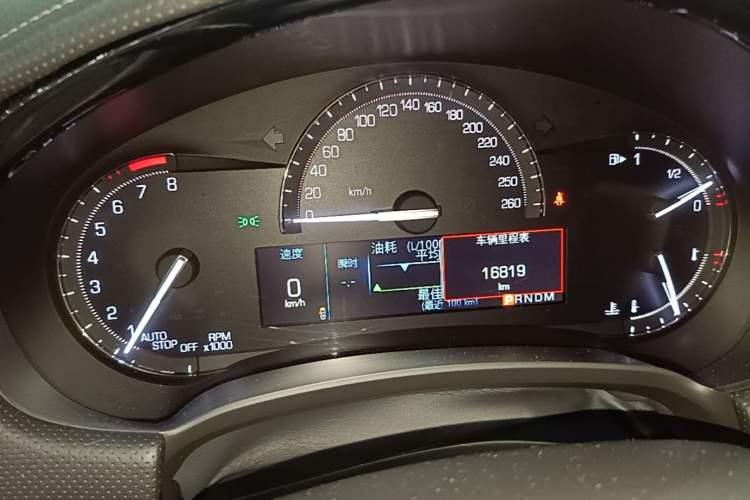 Used Cadillac XTS 2018 28T Tech Edition Instrument Cluster