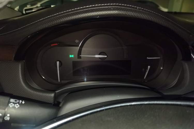 Used Cadillac XTS 2018 28T Elite Edition Instrument Cluster