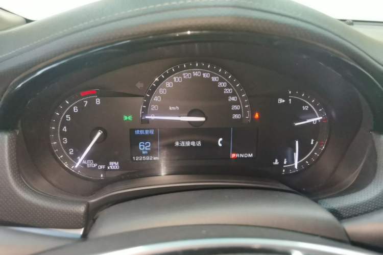 Used Cadillac XTS 2018 28T Tech Edition Instrument Cluster