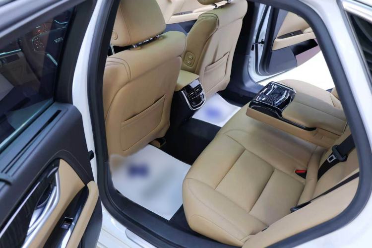 Used Cadillac XTS 2018 28T Luxury Edition Interior 10