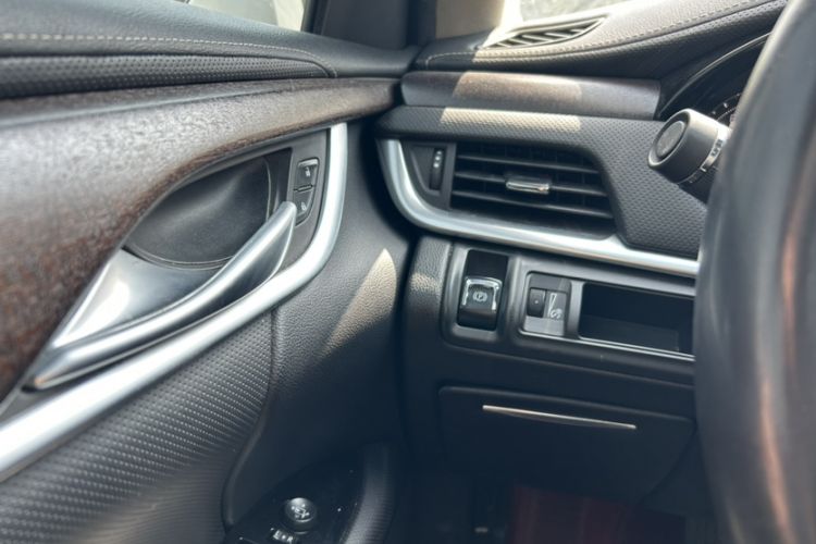 Used Cadillac XTS 2018 28T Elite Edition Interior 2
