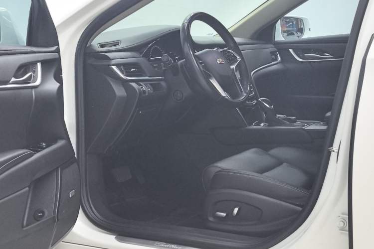 Used Cadillac XTS 2018 28T Tech Edition Interior 2