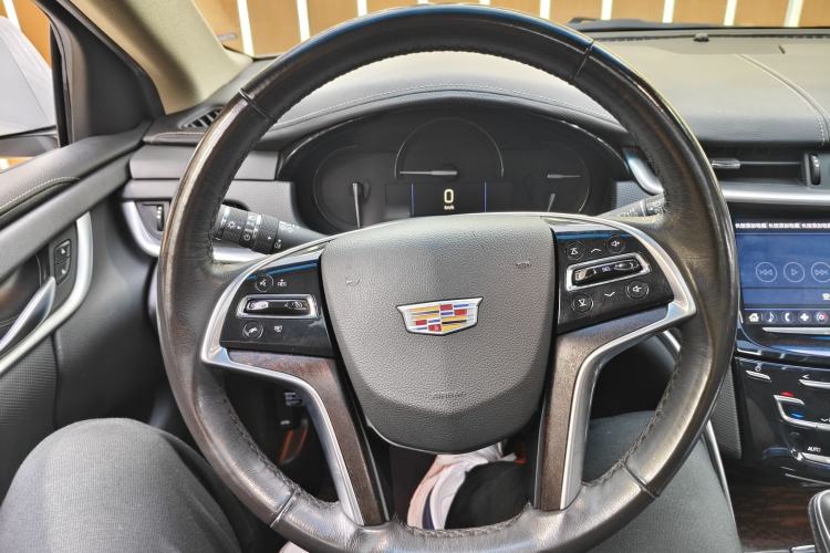 Used Cadillac XTS 2018 28T Tech Edition Interior 2