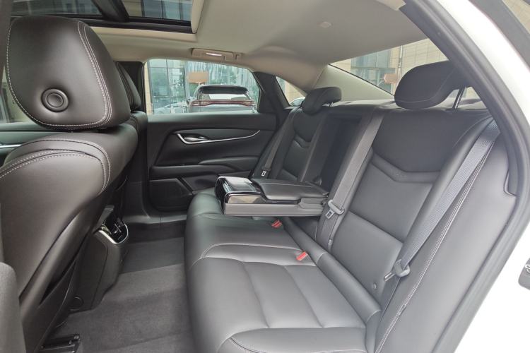 Used Cadillac XTS 2018 28T Tech Edition Interior 2