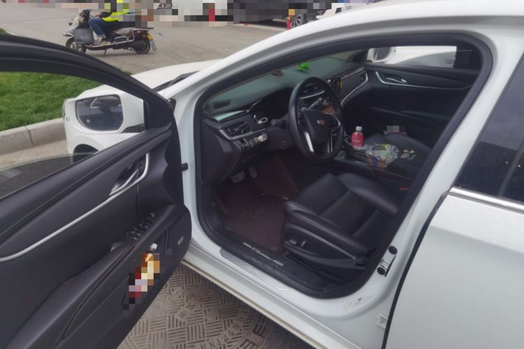 Used Cadillac XTS 2018 28T Tech Edition Interior 3