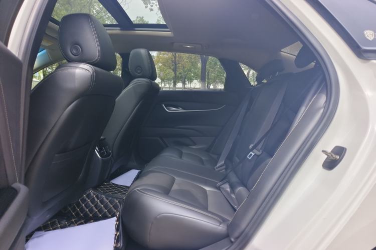 Used Cadillac XTS 2018 28T Tech Edition Interior 3