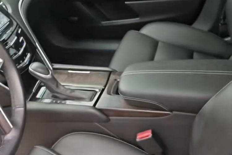 Used Cadillac XTS 2018 28T Tech Edition Interior 3