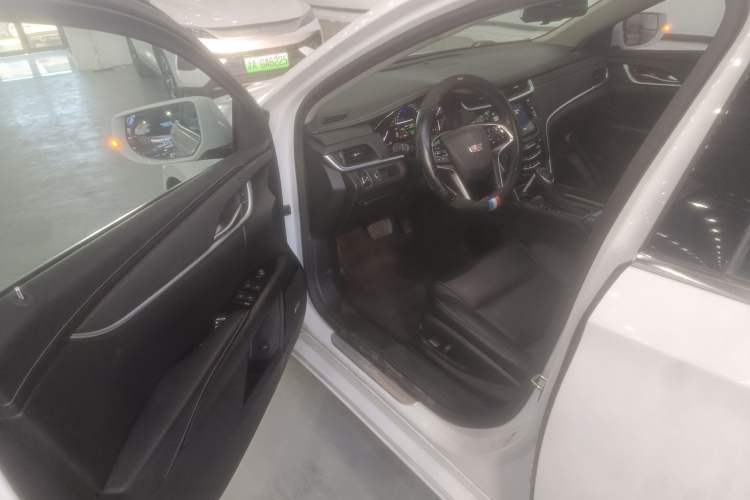 Used Cadillac XTS 2018 28T Tech Edition Interior 3