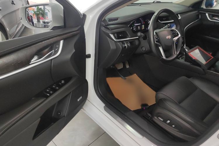Used Cadillac XTS 2018 28T Elite Edition Interior 3