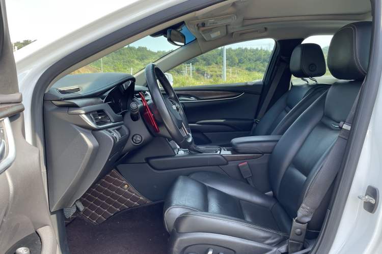 Used Cadillac XTS 2018 28T Elite Edition Interior 3