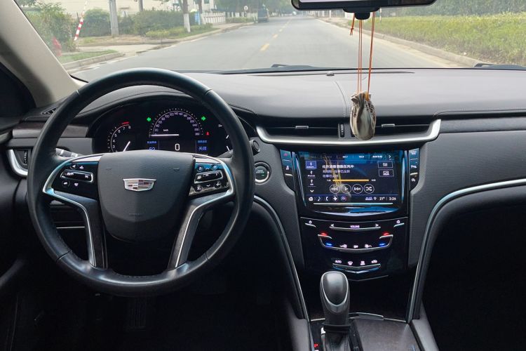 Used Cadillac XTS 2018 28T Elite Edition Interior 3