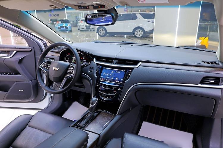Used Cadillac XTS 2018 28T Elite Edition Interior 3