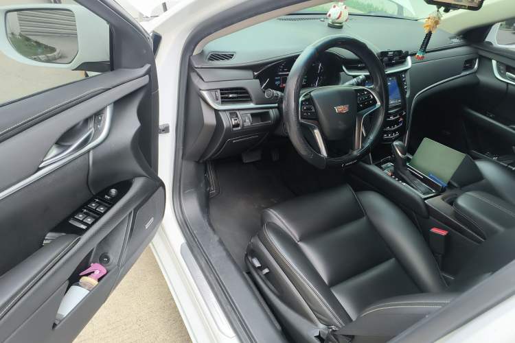 Used Cadillac XTS 2018 28T Tech Edition Interior 3