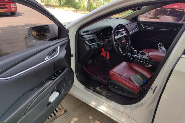 Used Cadillac XTS 2018 28T Tech Edition Interior 3
