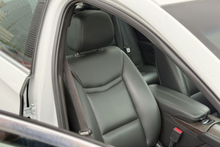 Used Cadillac XTS 2018 28T Tech Edition Interior 4
